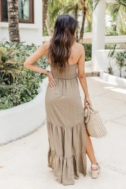 Best Pirce π Pink Lily Await Fate Olive Halter Neck Smocked Bust Maxi π Dress FINAL SALE β€οΈ 23 Best Pirce π Pink Lily Await Fate Olive Halter Neck Smocked Bust Maxi π Dress FINAL SALE β€οΈ -Cheap dresses Store 181142 awaitfateolive 178982 ruby 181814 trendymoment 182696 letterstoyou 1 650x