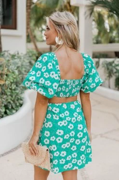 Budget π Pink Lily Personal Opinion Green Cutout Floral π Dress FINAL SALE π 30 Budget π Pink Lily Personal Opinion Green Cutout Floral π Dress FINAL SALE π -Cheap dresses Store 181754 personalopiniongreen 170494 tabitha 181880 withyouallalong 182878 exactreasonwhite 1 650x