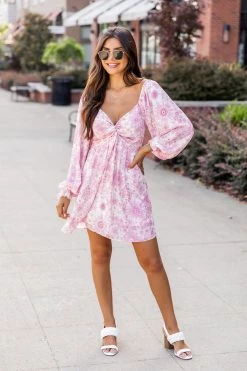 Cheap dresses Store 23 Wholesale β¨ Pink Lily Hard To Find Pink Floral Print Long Sleeve Mini π Dress π§¨
