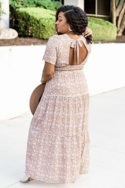 Outlet 🔔 Pink Lily Happy For You Brown Floral Short Sleeve Maxi 👗 Dress 🥰 -Cheap dresses Store 183868 happyforyou 183178 kimberlystone 174116 differenttimezonescamel 3 650x