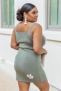 Outlet π Pink Lily Walk Through Fields Sage Daisy Print Knit Mini π Dress FINAL SALE π 42 Outlet π Pink Lily Walk Through Fields Sage Daisy Print Knit Mini π Dress FINAL SALE π -Cheap dresses Store 219A4325 650x