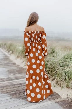 Top 10 π CAITLIN COVINGTON X PINK LILY Bluff Walk Brown Polka Dot Off The Shoulder Maxi π Dress FINAL SALE π― 24 Top 10 π CAITLIN COVINGTON X PINK LILY Bluff Walk Brown Polka Dot Off The Shoulder Maxi π Dress FINAL SALE π― -Cheap dresses Store 2N2A4431 650x