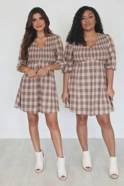 Outlet ✔️ Pink Lily Just A Thought Brown Plaid Smocked Bust Mini 👗 Dress ✨ -Cheap dresses Store 2bc03dbd2a0f4b9b82ef57facff3048d.thumbnail.0000000000 530x530