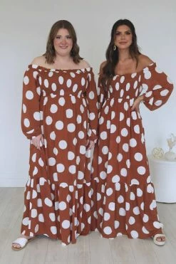 Top 10 🌟 CAITLIN COVINGTON X PINK LILY Bluff Walk Brown Polka Dot Off The Shoulder Maxi 👗 Dress FINAL SALE 💯 -Cheap dresses Store 3c995c4711134753953feaf4c7bbd94e.thumbnail.0000000 530x530