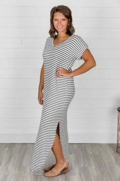 Best reviews of π Pink Lily Set Yourself Free White/Black Striped Maxi T-Shirt π Dress FINAL SALE π₯° 21 Best reviews of π Pink Lily Set Yourself Free White/Black Striped Maxi T-Shirt π Dress FINAL SALE π₯° -Cheap dresses Store SetYourselfFreeWhiteBlackStripedMaxiDress 4 650x