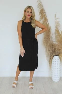 Best reviews of 😍 Pink Lily Expecting You Black Halter Ribbed Midi 👗 Dress FINAL SALE 🔥 -Cheap dresses Store a5df60a88c5b40b6a01256e52c9da000.thumbnail.0000000 530x530