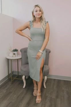 Best Pirce 🥰 Pink Lily Alone Tonight Olive Ruffle Sleeve Midi 👗 Dress FINAL SALE 😀 -Cheap dresses Store cf8a08fd972e418b9b0d096aef771fd4.thumbnail.0000000 530x530