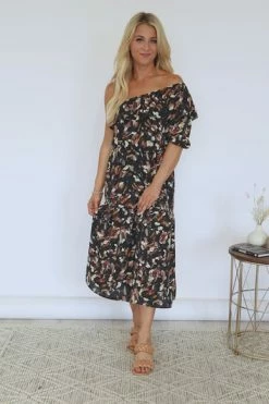Hot Sale 😉 Pink Lily On Repeat Floral One Shoulder Ruffle Maxi 👗 Dress Black FINAL SALE 🎁 -Cheap dresses Store d1e1bd51d15a44df8ef11f08533cb8d6.thumbnail.0000000 530x530